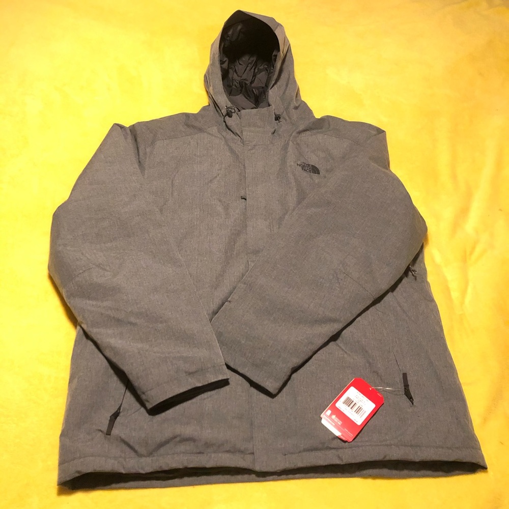 NWT‼️ North Face Gray XXL Waterproof Jacket